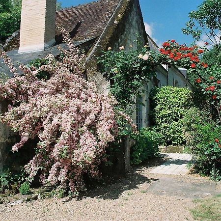 Le Pavillon De Vallet Bed & Breakfast Athee-sur-Cher Exterior photo