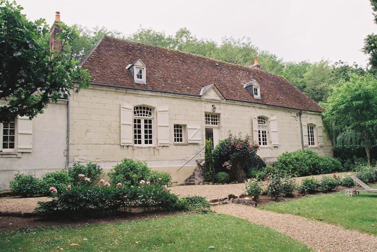 Le Pavillon De Vallet Bed & Breakfast Athee-sur-Cher Exterior photo