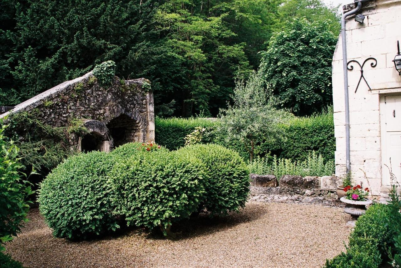 Le Pavillon De Vallet Bed & Breakfast Athee-sur-Cher Exterior photo