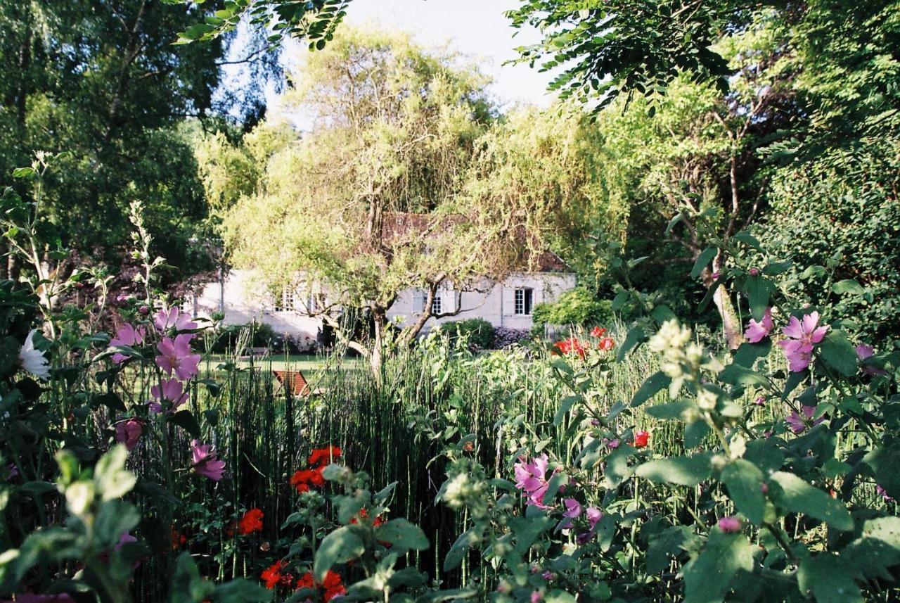 Le Pavillon De Vallet Bed & Breakfast Athee-sur-Cher Exterior photo