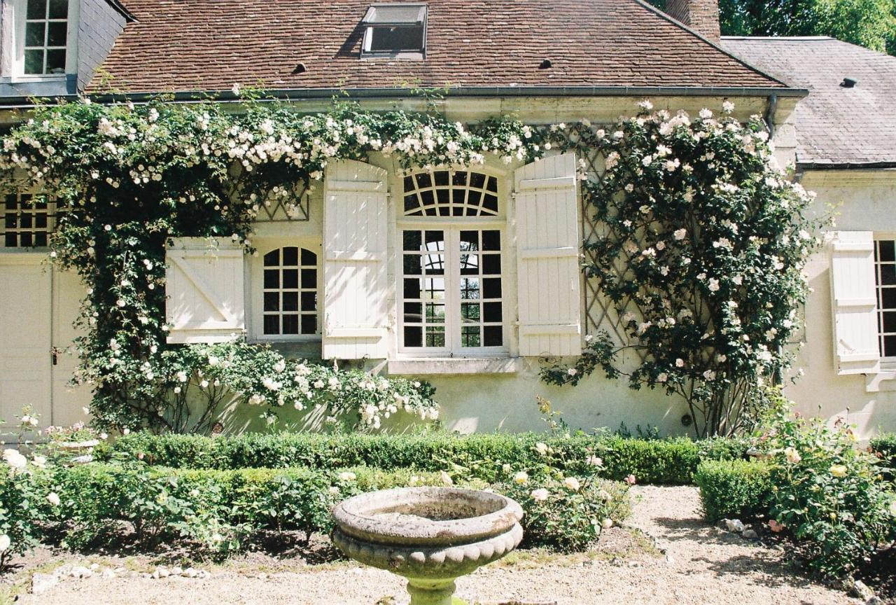 Le Pavillon De Vallet Bed & Breakfast Athee-sur-Cher Exterior photo