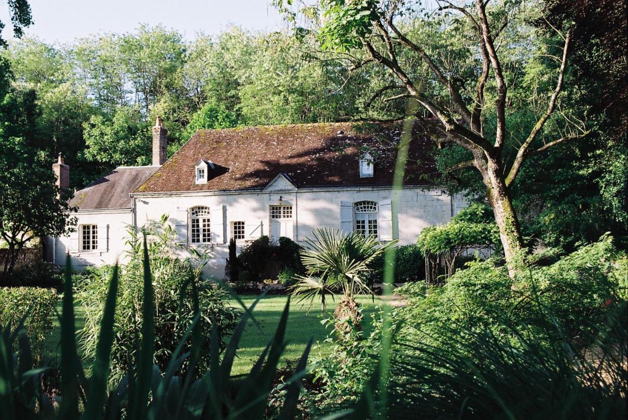 Le Pavillon De Vallet Bed & Breakfast Athee-sur-Cher Exterior photo