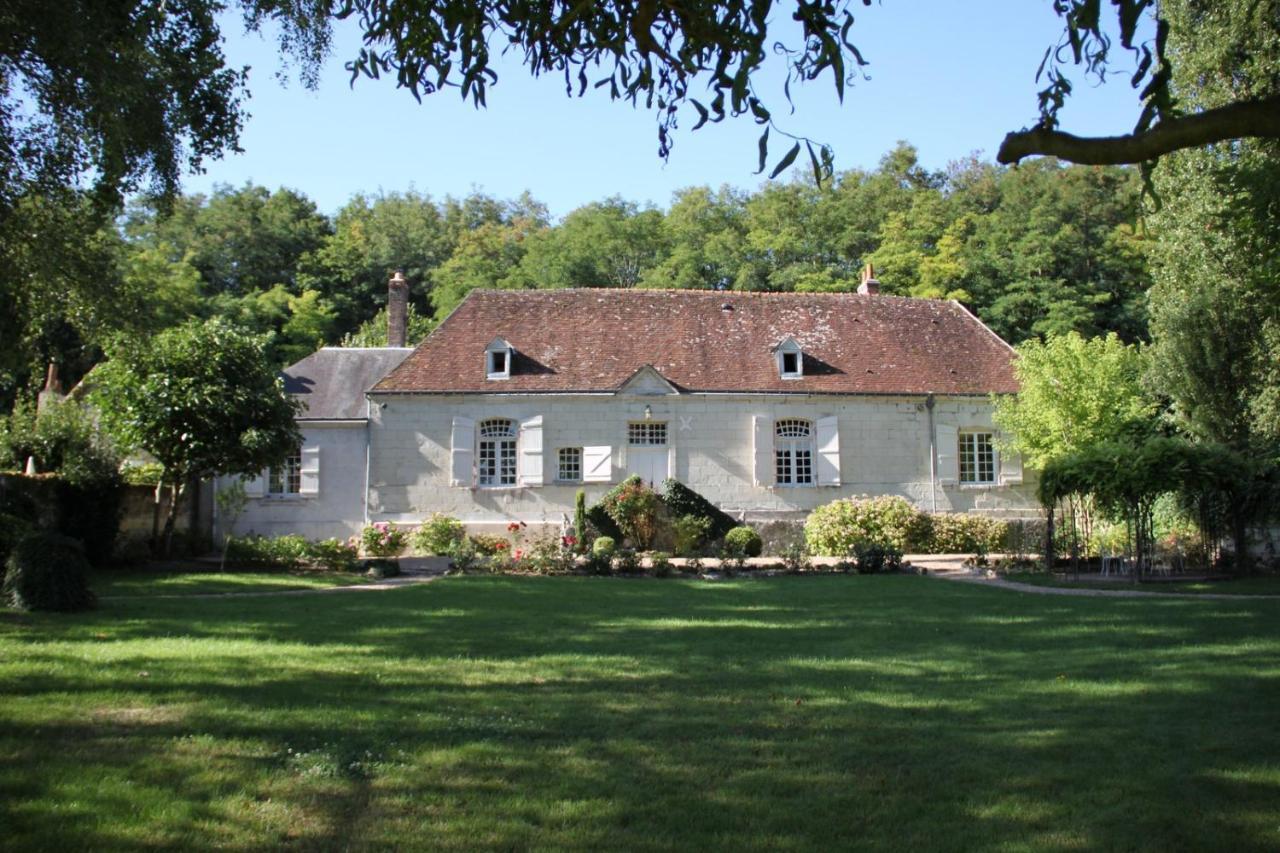 Le Pavillon De Vallet Bed & Breakfast Athee-sur-Cher Exterior photo